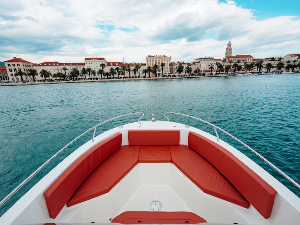 Bow seating on the Atlantic Marine 750 Open in Split harbour