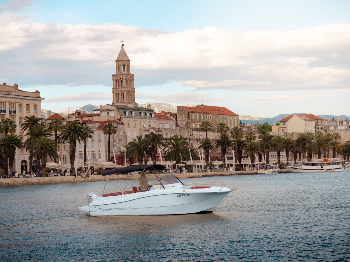Atlantic Marine 750 Open underway past the Split Riva
